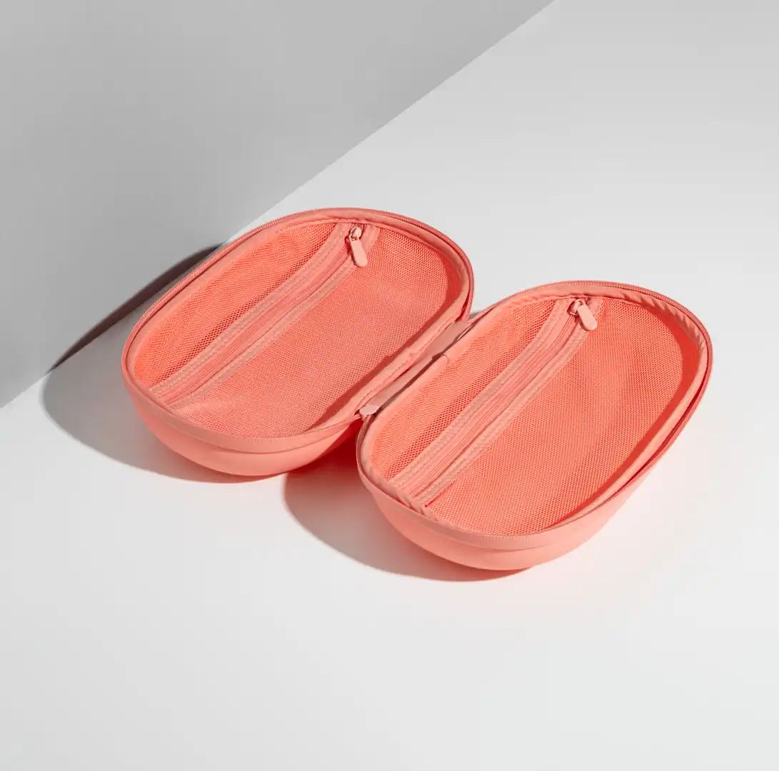 OneSkin Travel Bag - Image 3